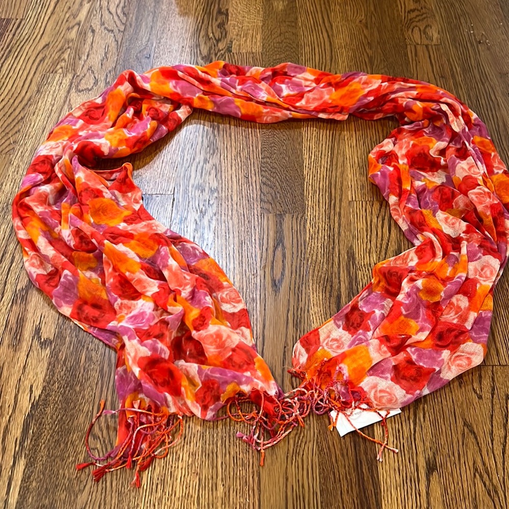 NY & C floral scarf